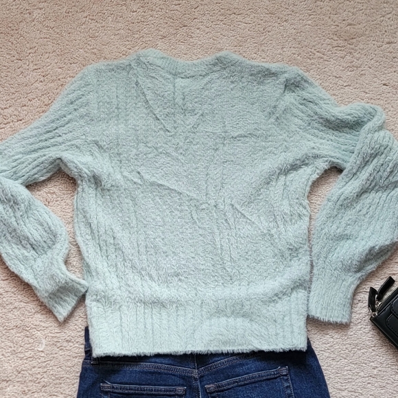 Abercrombie Kids Sweater - Picture 2 of 3